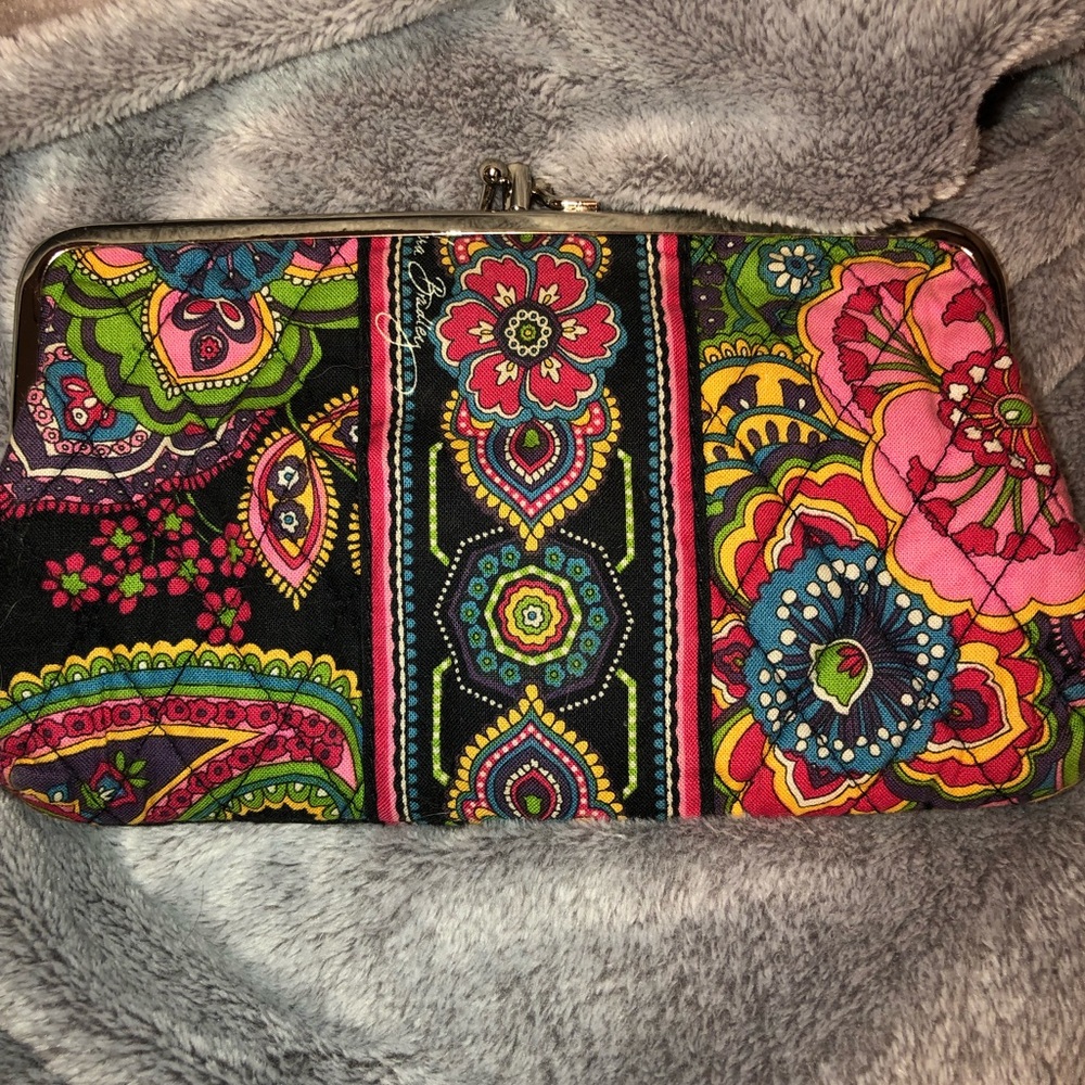 Vera Bradley Clutch💕